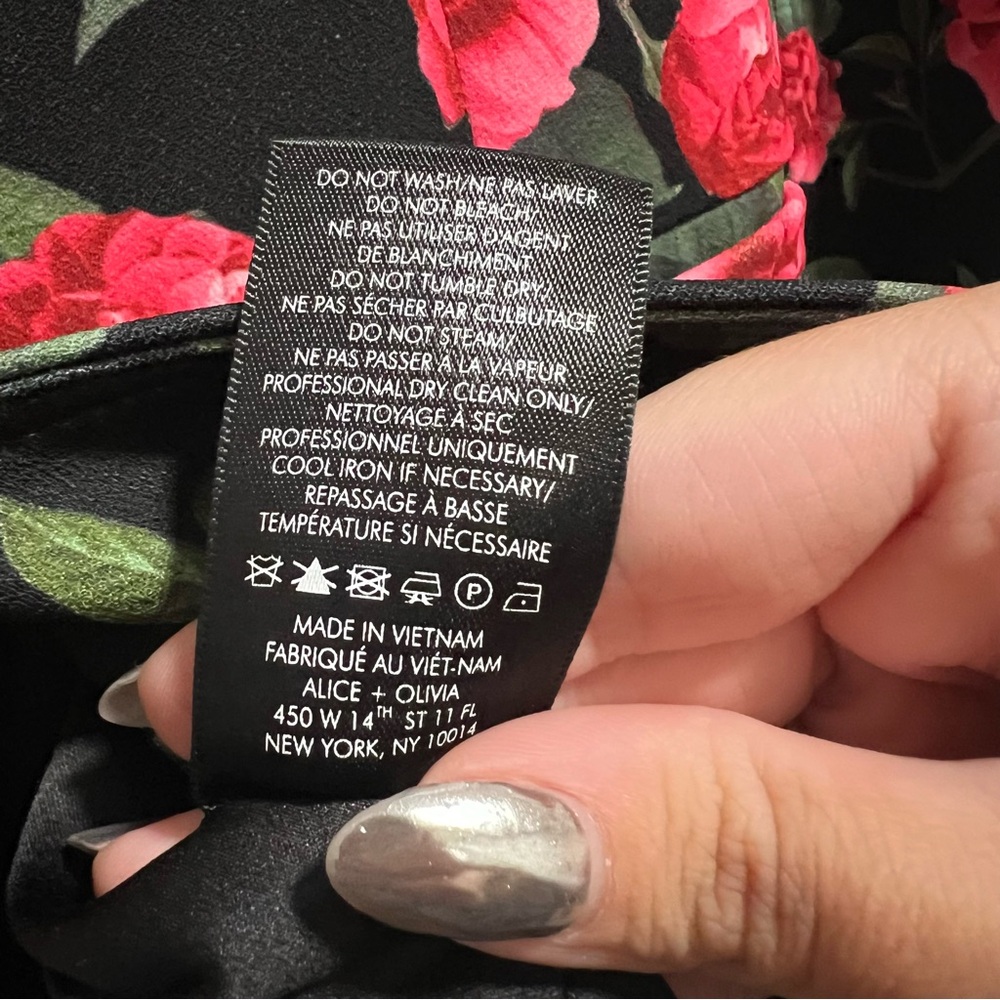 Alice + Olivia Breann Long Fitted Blazer Jacket In Cheri Floral Print - Picture 15 of 15